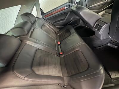 2013 Volkswagen Passat SEL   - Photo 6 - Newark, IL 60541