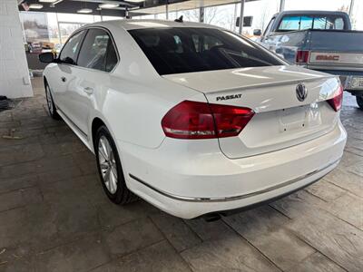 2013 Volkswagen Passat SEL   - Photo 3 - Newark, IL 60541