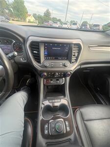 2022 GMC Acadia AT4   - Photo 7 - Newark, IL 60541