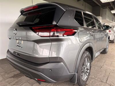 2021 Nissan Rogue S   - Photo 4 - Newark, IL 60541