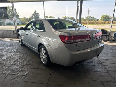 2010 Lincoln MKZ/Zephyr   - Photo 2 - Newark, IL 60541