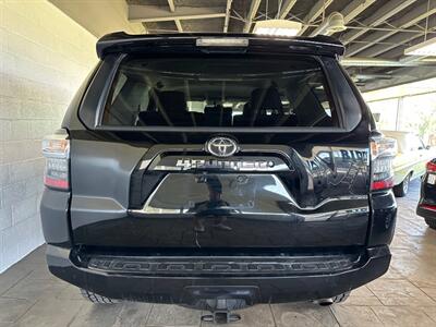 2015 Toyota 4Runner SR5   - Photo 4 - Newark, IL 60541