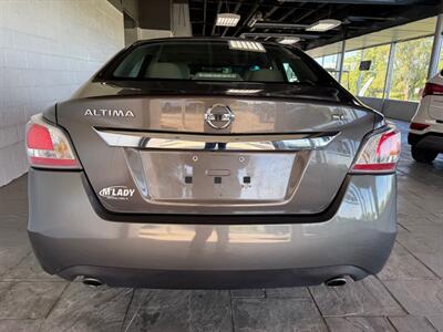 2015 Nissan Altima 2.5   - Photo 6 - Newark, IL 60541