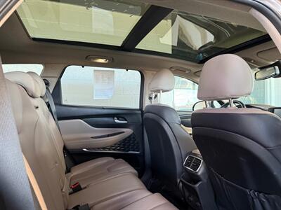 2020 Hyundai SANTA FE SEL   - Photo 12 - Newark, IL 60541