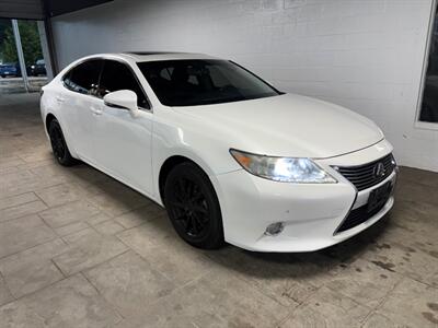 2013 Lexus ES Sedan