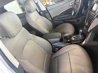 2018 Hyundai SANTA FE Sport 2.4L   - Photo 6 - Newark, IL 60541
