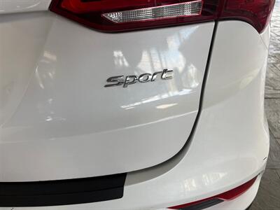 2018 Hyundai SANTA FE Sport 2.4L   - Photo 5 - Newark, IL 60541