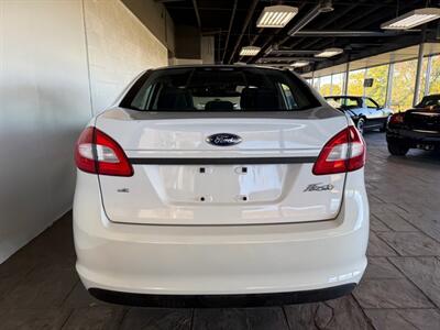 2012 Ford Fiesta SE   - Photo 5 - Newark, IL 60541