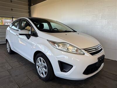 2012 Ford Fiesta SE   - Photo 1 - Newark, IL 60541