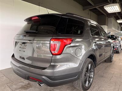 2018 Ford Explorer XLT - Photo 5 - Newark, IL 60541