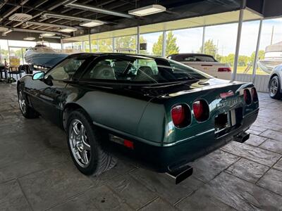 1995 Chevrolet Corvette   - Photo 5 - Newark, IL 60541