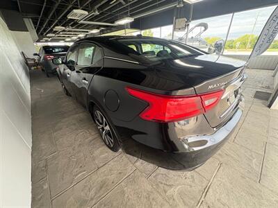 2017 Nissan Maxima 3.5 SL   - Photo 4 - Newark, IL 60541