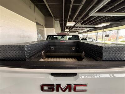 2020 GMC Sierra 1500   - Photo 6 - Newark, IL 60541