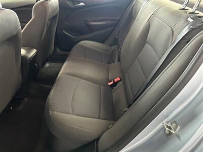 2018 Chevrolet Cruze LS Manual - Photo 7 - Newark, IL 60541