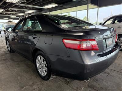 2009 Toyota Camry XLE V6   - Photo 6 - Newark, IL 60541