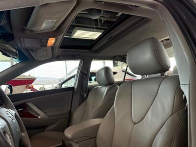 2009 Toyota Camry XLE V6   - Photo 12 - Newark, IL 60541