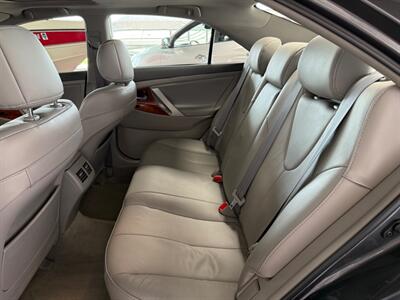 2009 Toyota Camry XLE V6   - Photo 13 - Newark, IL 60541