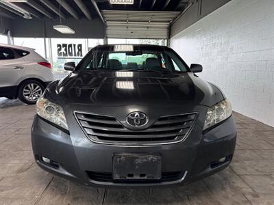 2009 Toyota Camry XLE V6   - Photo 2 - Newark, IL 60541