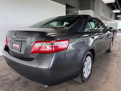 2009 Toyota Camry XLE V6   - Photo 5 - Newark, IL 60541