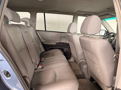 2007 Toyota Highlander   - Photo 12 - Newark, IL 60541