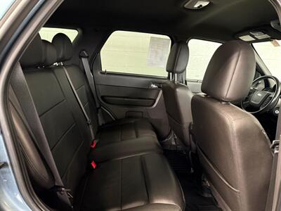 2011 Ford Escape Limited   - Photo 13 - Newark, IL 60541