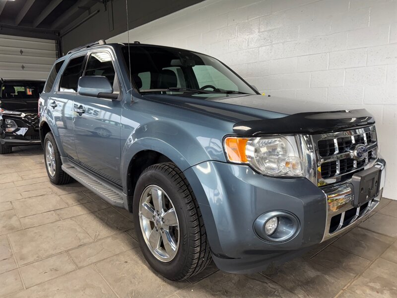 2011 Ford Escape Limited   - Photo 1 - Newark, IL 60541