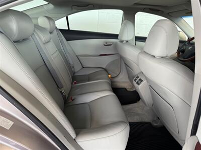 2007 Lexus ES   - Photo 10 - Newark, IL 60541
