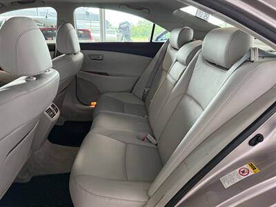 2007 Lexus ES   - Photo 9 - Newark, IL 60541