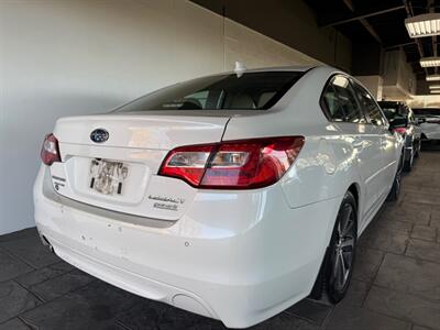 2017 Subaru Legacy 2.5i Limited - Photo 4 - Newark, IL 60541