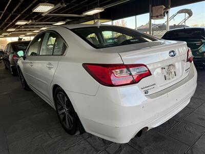2017 Subaru Legacy 2.5i Limited - Photo 3 - Newark, IL 60541