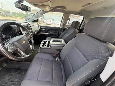 2018 Chevrolet Silverado 1500 LT Z71   - Photo 6 - Newark, IL 60541