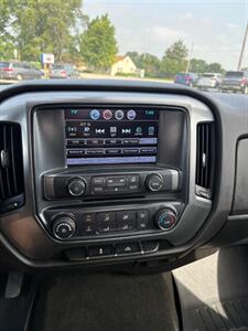 2018 Chevrolet Silverado 1500 LT Z71   - Photo 8 - Newark, IL 60541
