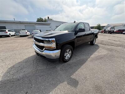 2018 Chevrolet Silverado 1500 LT Z71   - Photo 1 - Newark, IL 60541