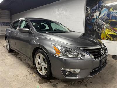 2015 Nissan Altima 2.5 SV - Photo 1 - Newark, IL 60541