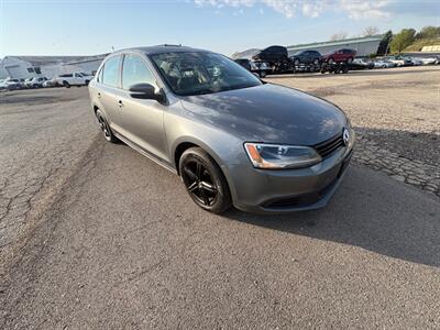 2012 Volkswagen Jetta SE PZEV   - Photo 4 - Newark, IL 60541