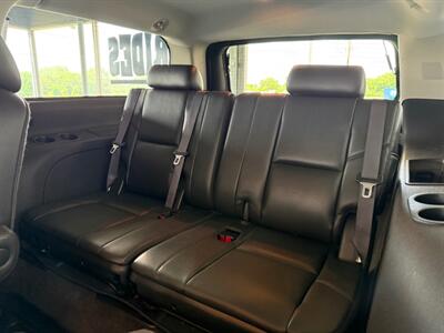 2011 GMC Yukon Denali   - Photo 16 - Newark, IL 60541
