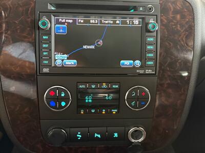 2011 GMC Yukon Denali   - Photo 19 - Newark, IL 60541