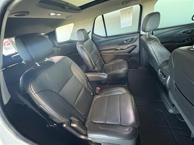 2019 Chevrolet Traverse Premier   - Photo 7 - Newark, IL 60541