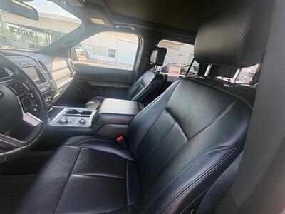 2019 Ford Expedition XLT   - Photo 6 - Newark, IL 60541
