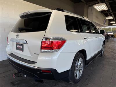 2012 Toyota Highlander Limited   - Photo 4 - Newark, IL 60541