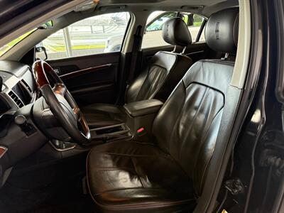2011 Lincoln MKZ Hybrid   - Photo 7 - Newark, IL 60541
