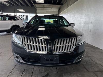 2011 Lincoln MKZ Hybrid   - Photo 2 - Newark, IL 60541