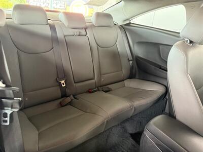 2013 Hyundai ELANTRA Coupe SE   - Photo 10 - Newark, IL 60541