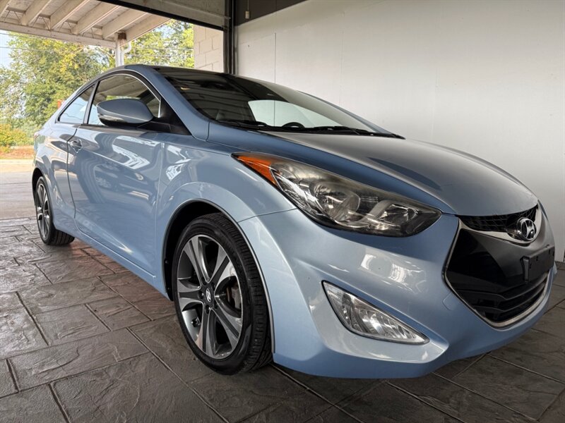 2013 Hyundai ELANTRA Coupe SE - Photo 1 - Newark, IL 60541
