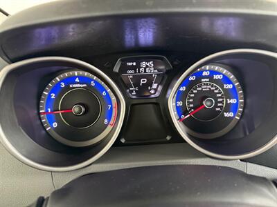 2013 Hyundai ELANTRA Coupe SE   - Photo 17 - Newark, IL 60541