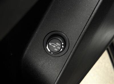 2018 Chevrolet Equinox LT - Photo 12 - Winston Salem, NC 27106