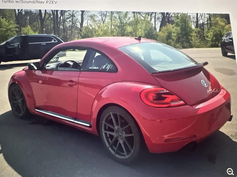 2012 Volkswagen Beetle-Classic Turbo PZEV  