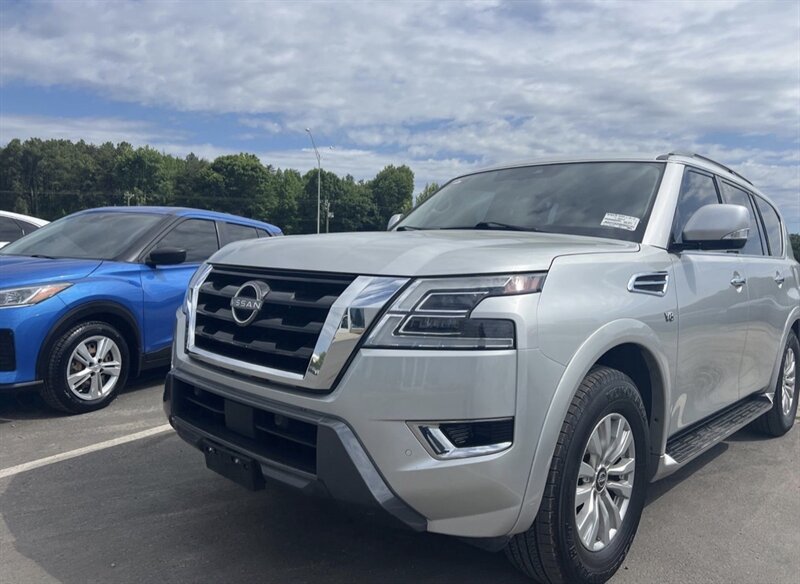2021 Nissan Armada SV  