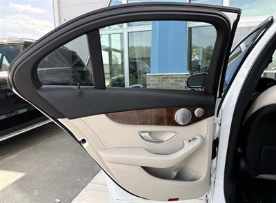 2016 Mercedes-Benz C 300 4MATIC   - Photo 27 - Winston Salem, NC 27106