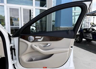 2016 Mercedes-Benz C 300 4MATIC   - Photo 33 - Winston Salem, NC 27106